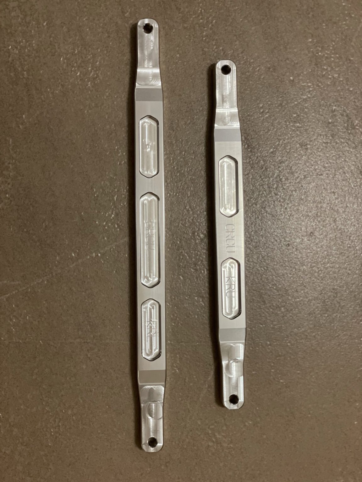 kraton 8s rear a arm